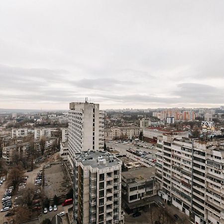 Main Street Sky House Apartments Chişinau Exteriör bild